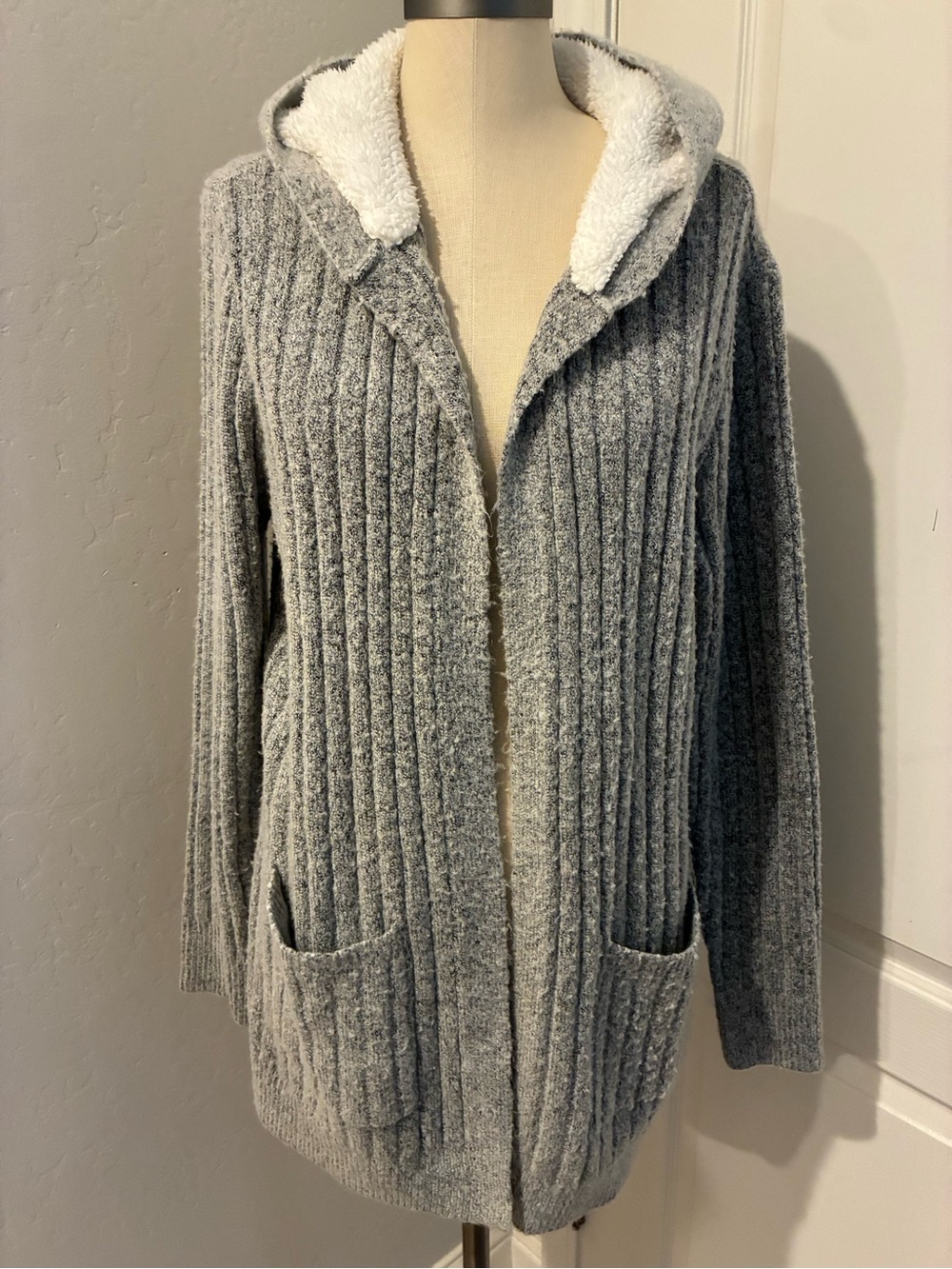 Almost Famous Gray Ribbed Hooded Cardigan with White Sherpa Lining XL